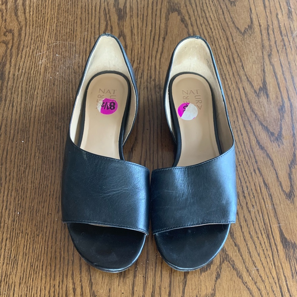NATUTALIZER Flats
